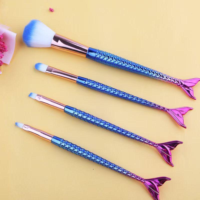 Mermaid Gradient Eye Makeup Brush Set - 4-Piece Fish Tail Blending Brushes