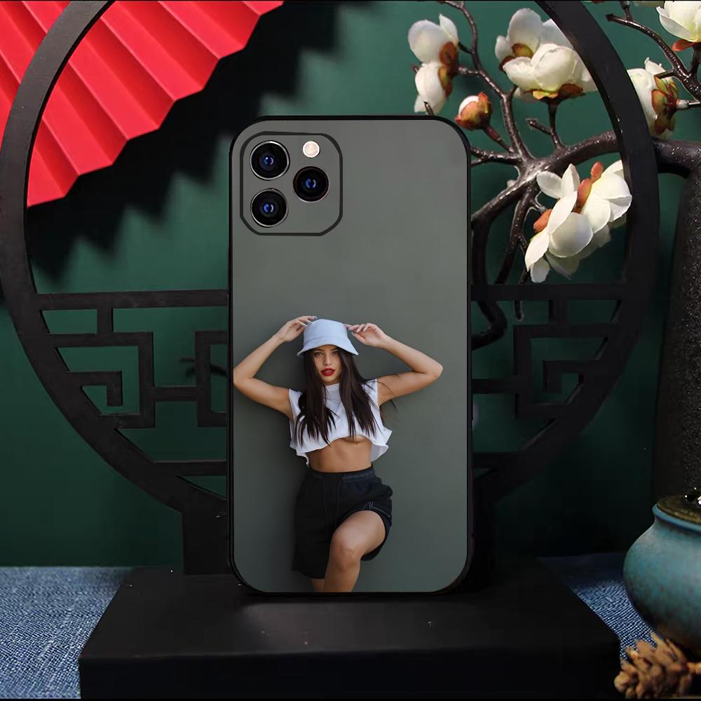 Emilia Mernes Phone Case For IPhone 17 Pro Max 16 15 14 Pro Max 13 11 X Xs Xr 8 7Plus Silicone Cover