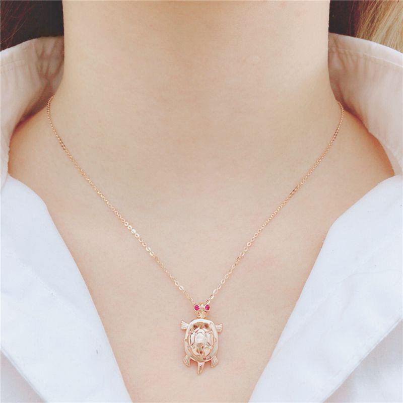 Color Gold Plated Rose Gold Turtle Pendant Simple Personality Purple Gold Fashion Necklace Unique