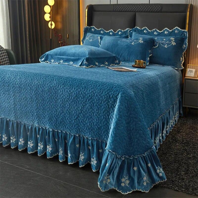 Thickened Velvet Bedspread Coverlet Quilted Soft Bed Sheet Embroidery Ruffle Skirt Queen King Size 3pcs Droppshipping