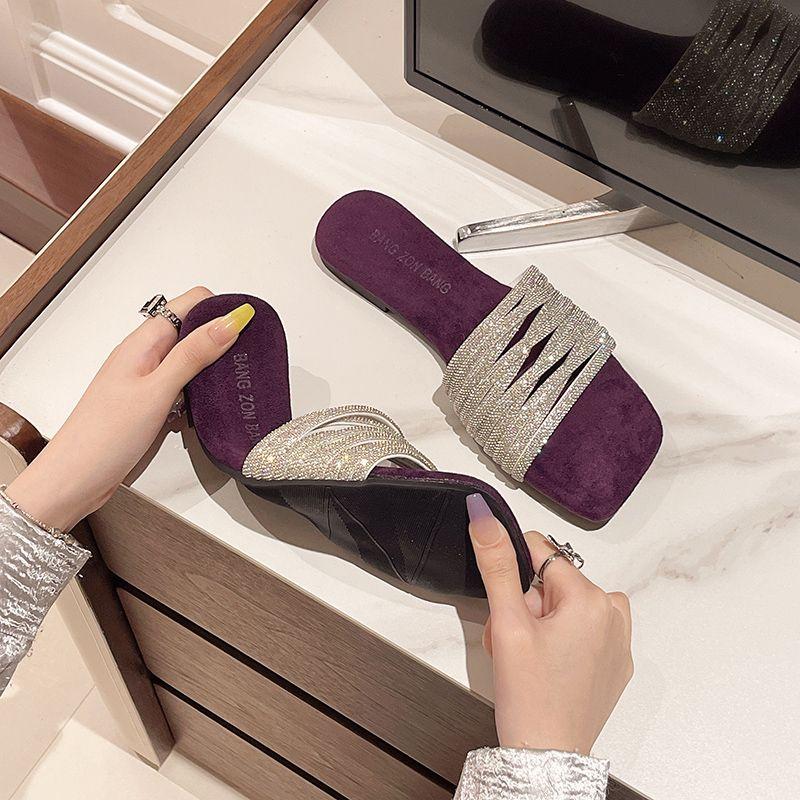 Fashion Shoes Open Toe Low Heel Sexy Women's Slippers and Ladies Sandals Rhenstone Slides New Style Small Size Unique Waterproof Korea