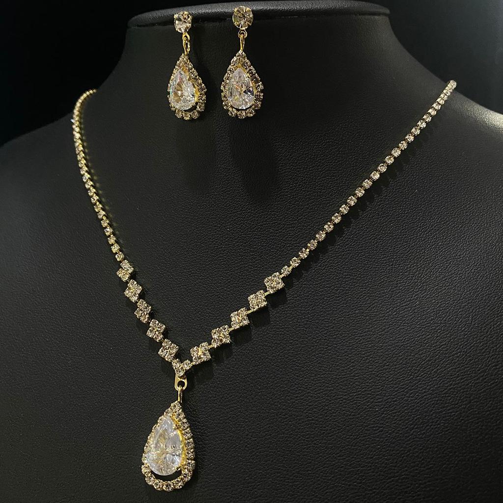 Svatební set náhrdelníku a náušnic ve stylu korejského slzičkového designu s třpytivými diamanty