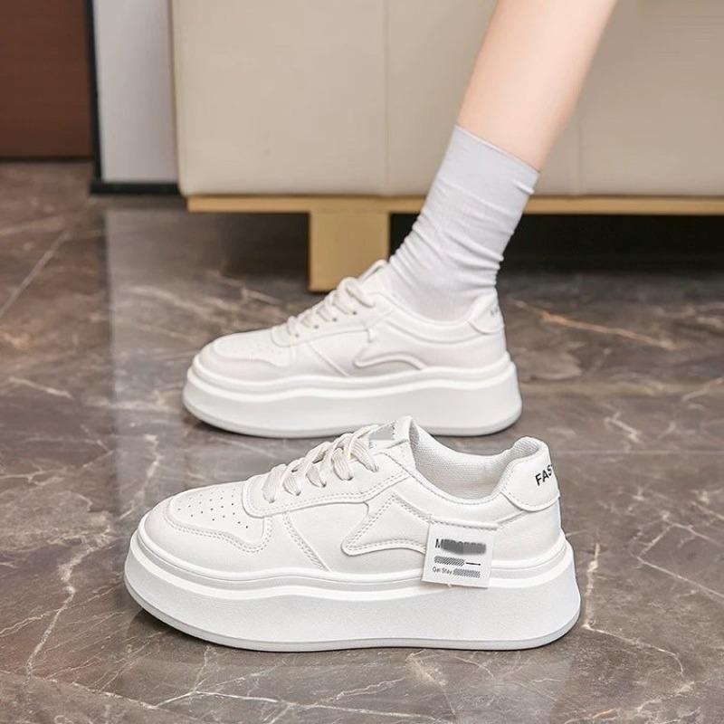 

Універсальні завужені туфлі на високих підборах для жінок, Новий стиль, Спортивне взуття, Взуття на платформі 40 бежевий