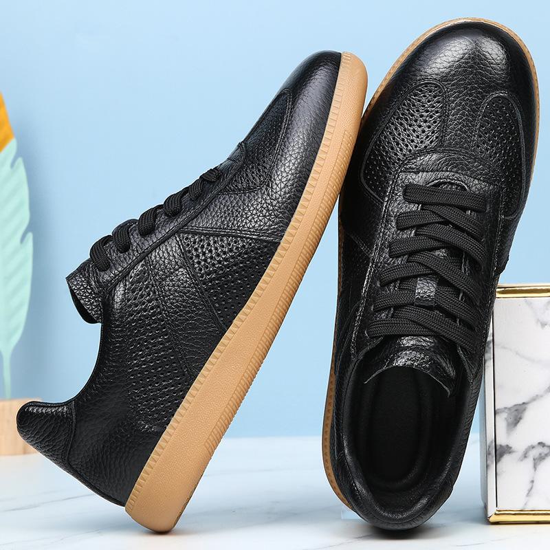 New 2025 flat-bottomed German training shoes retro cowhide men's board shoes casual shoes German training shoes white shoes breathable