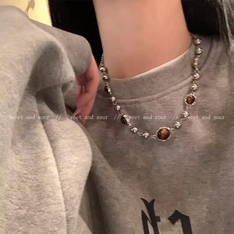 Maillard Tiger's Eye Stone Necklace Light Luxury Niche Premium French Retro Clavicle Chain New Neck Chain