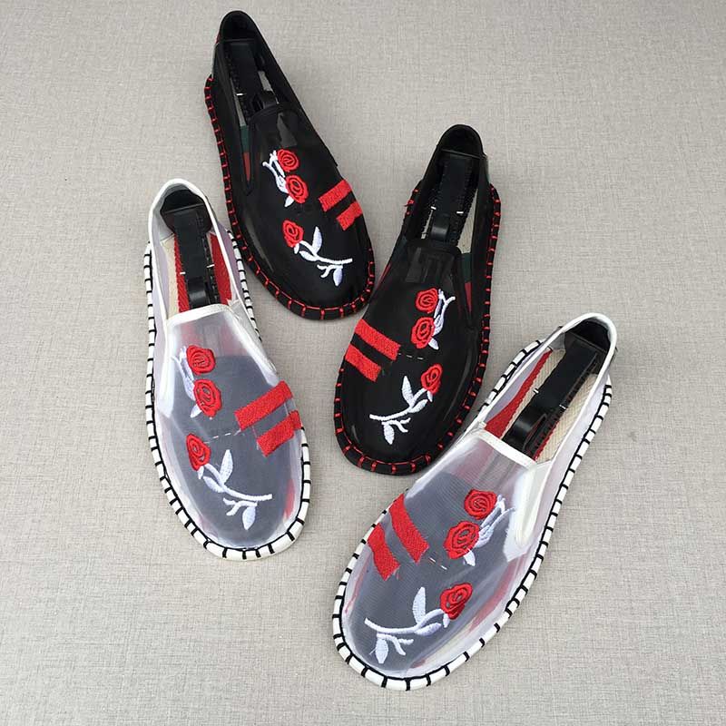 Oude Peking Stoffen Schoenen Holle Netstof Schoenen Airconditioning Schoenen Luie Man Handgeborduurd Mondmasker Gaas Sandalen