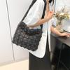 Versatile Women's Shoulder Bag  Casual Bag  Solid Thread  Elegant  New