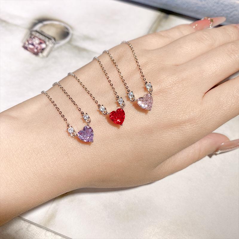 Clear Sky S925 Sterling Silver Heart Necklace for Women with Micro-set Zirconia
