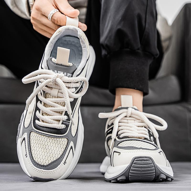 Men's shoes 2025 summer new breathable mesh sports shoes Korean version color matching light soft sole casual shoes dad shoes men