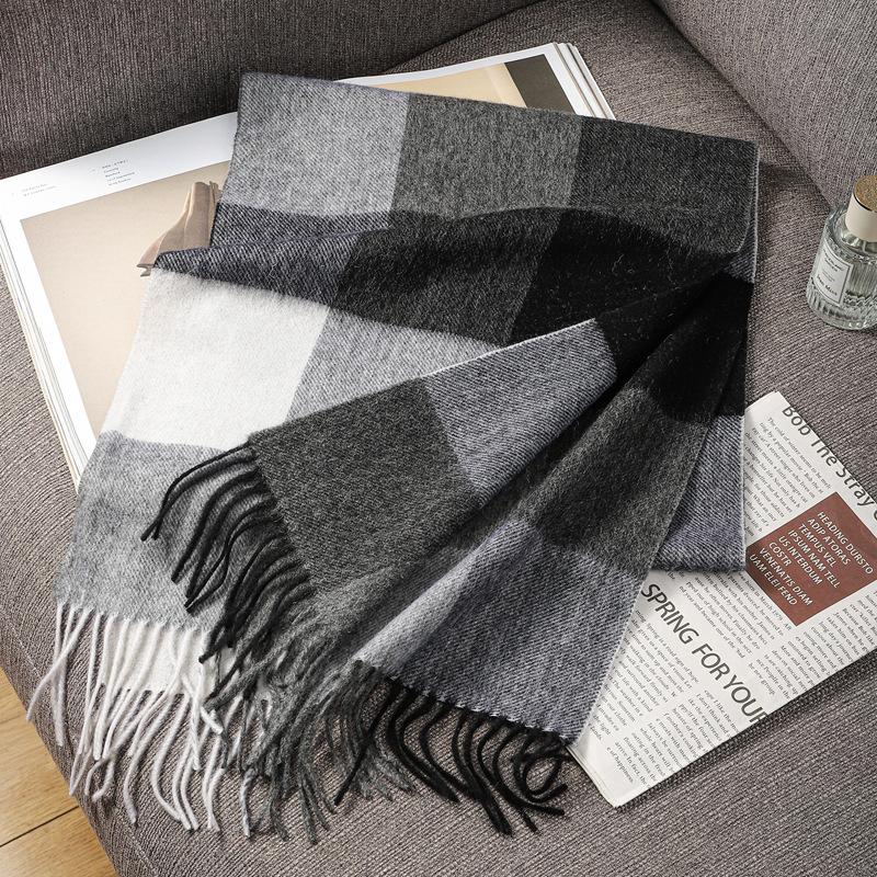 Autumn and Winter Scarves 100% Lamb Wool Scarves Plaid Scarves Unisex Fringed Warm Scarves