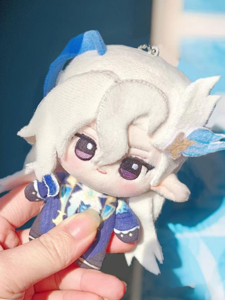 Genshin Impact Neuvillette 10cm Anime Cartoon Figur Idol Plüschtiere Kissen Mädchen Geburtstagsgeschenk Kissen Cosplay