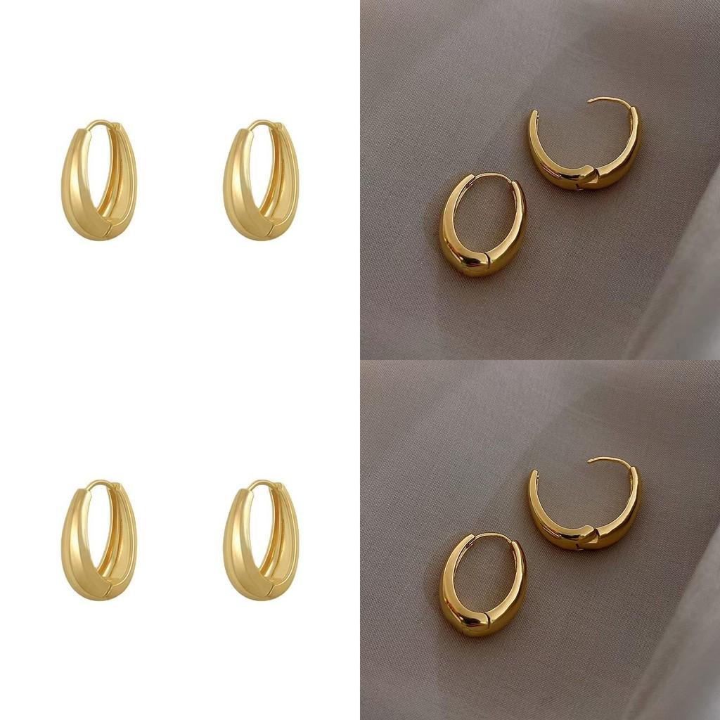 Modern And Stylish Gold Geometric Earrings For Women Fashionable And Trendy Accessories