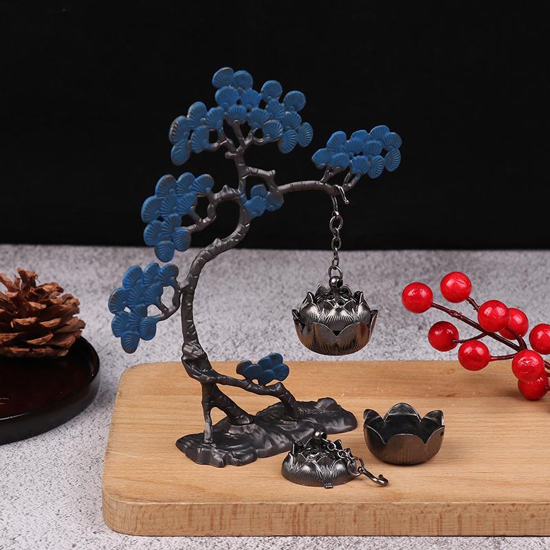 

1Pc Metal Welcome Pine Hanging Stove Hanging Aromatherapy Ornament Antique Hanging Censer Office Yoga Meditation Home Decoration 4*4*3.3cm