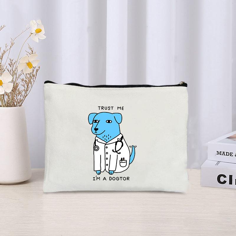 Trust Me I m A Dogtor Pattern Cosmetic Case Funny Gift Idea for Dog Lover Makeup Bag Humor Dog Doctor Toiletry Pouch Wallet