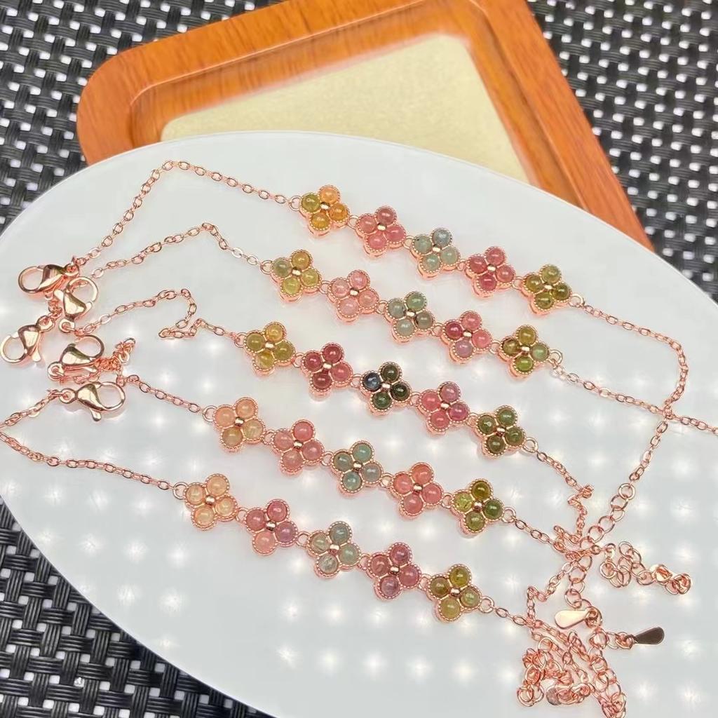 Pulseira de trevo de quatro folhas de luxo de alta qualidade, ouro rosa, joias da moda em cores doces, pulseira feminina