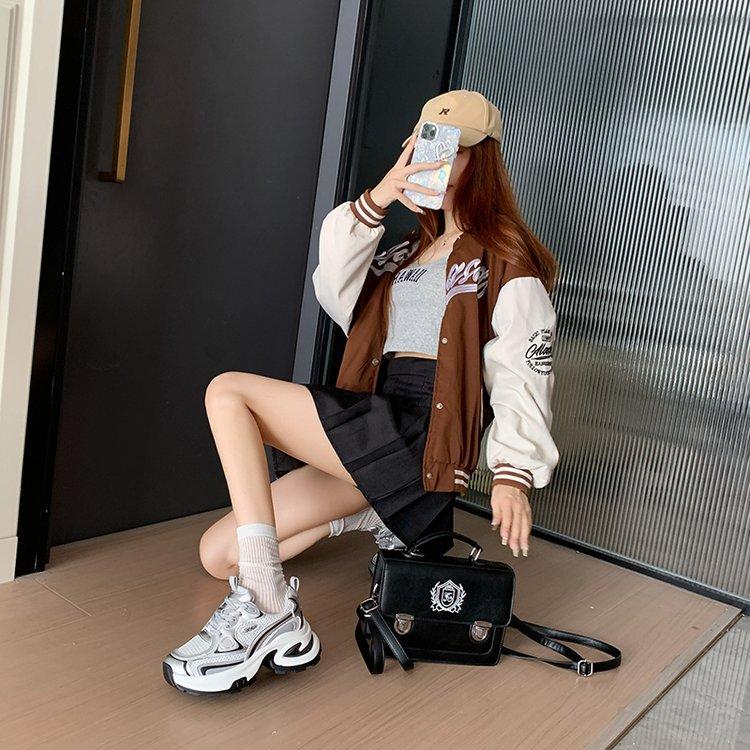 Versatile Silver Dad Shoes for Women In the Autumn of 2025, the New Models Add Versatile Sports Shoes, and Students Increase Their Height Casual Shoes