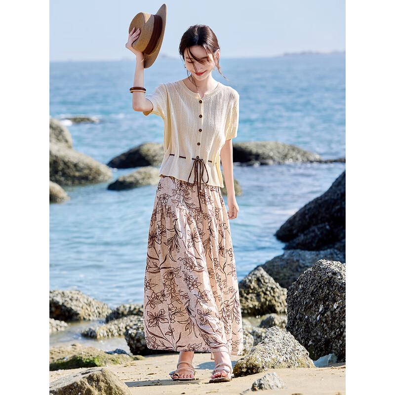Shangjing Women's Knit Top & Printed Skirt Two-Piece Set