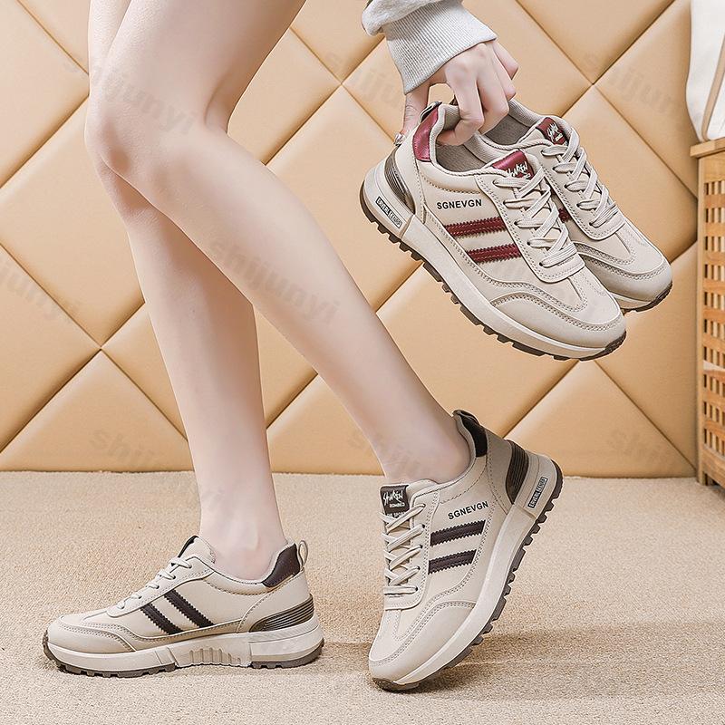 Mode Damen Schuhe 2025 Frühling Herbst Neu Rutschfeste Plateaus Sneaker Color Blocking Vulkanisierte Schuhe Höhenvergrößernde Freizeitschuhe
