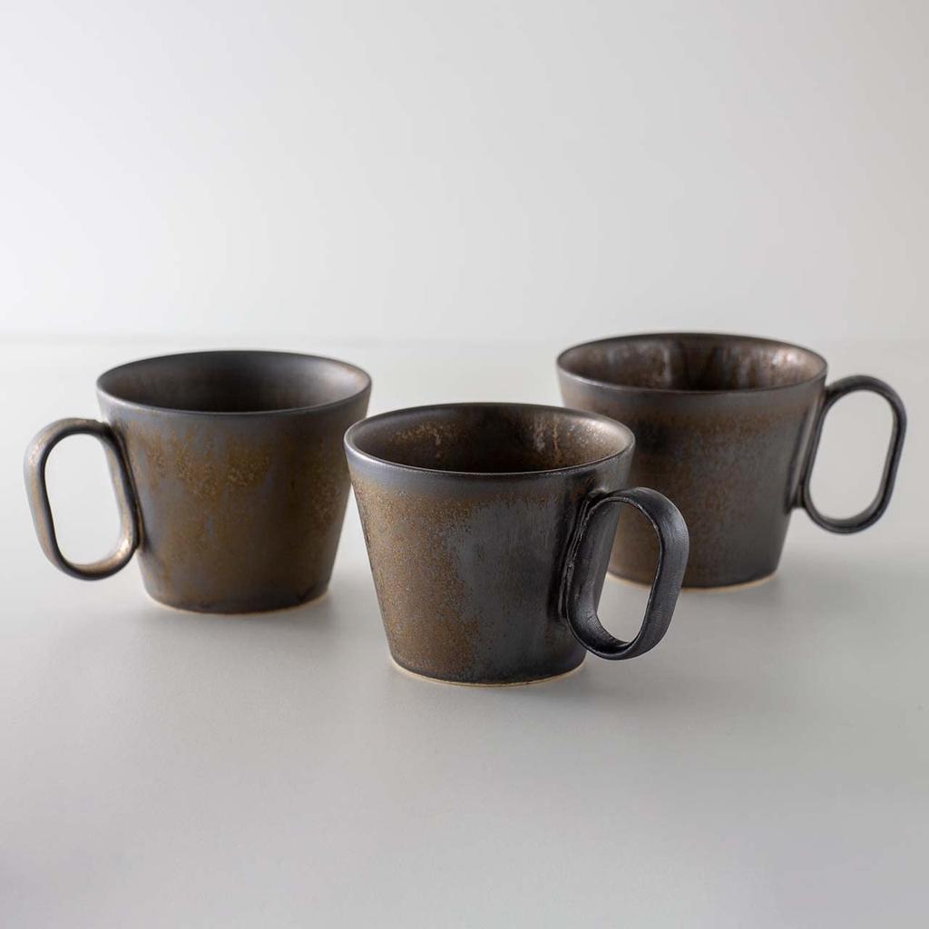 Wired Beans Wired Beans Mugg för att hålla livet ut Shigaraki-keramik guldfärg svart mugg 240ml i inhemsk cederträask