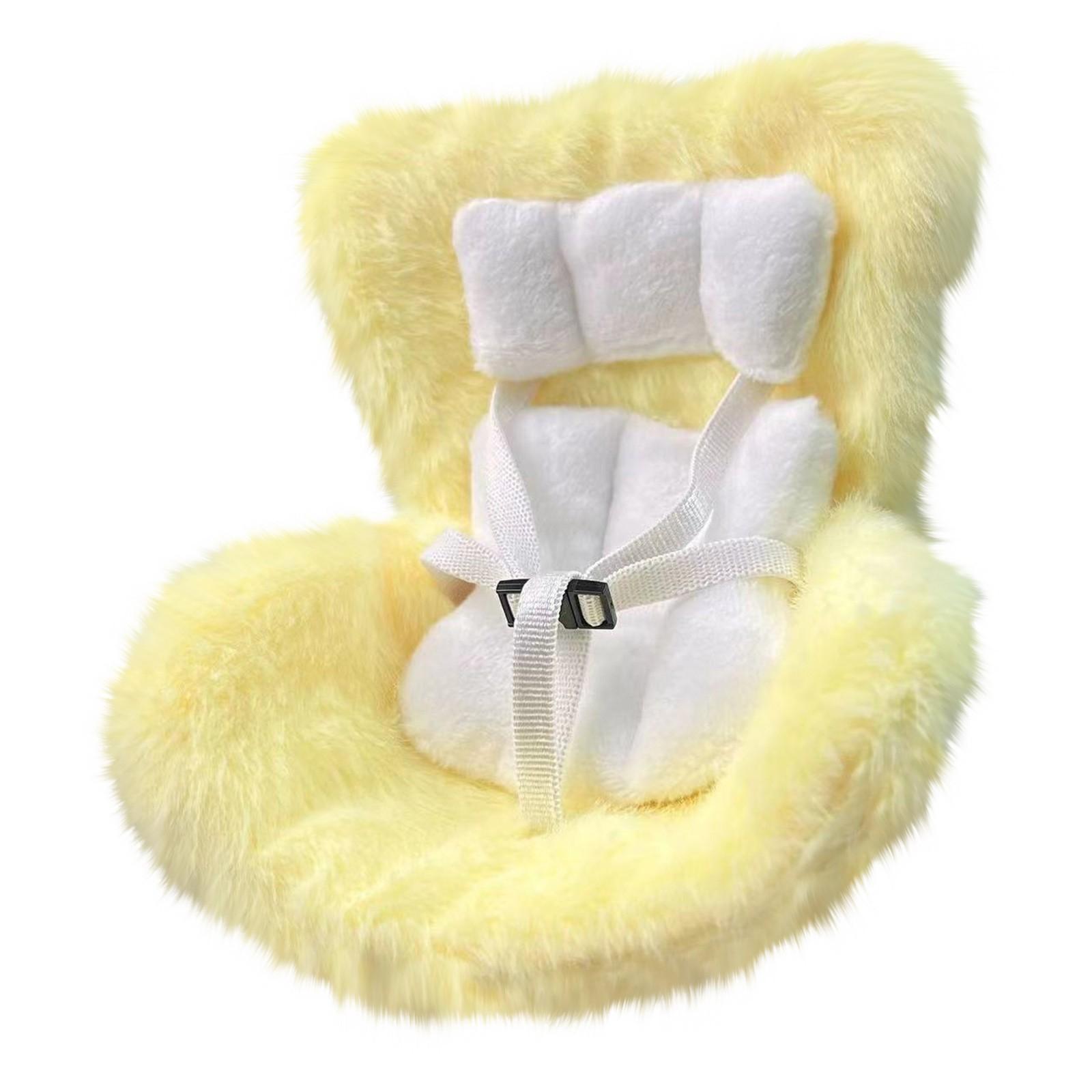 

Кукольное автокресло с мягкой плюшевой подушкой, зажимом для вентиляции и настольной подставкой — милое и практичное украшение для машины для поклонников и коллекционеров кукол! One Size жёлтый