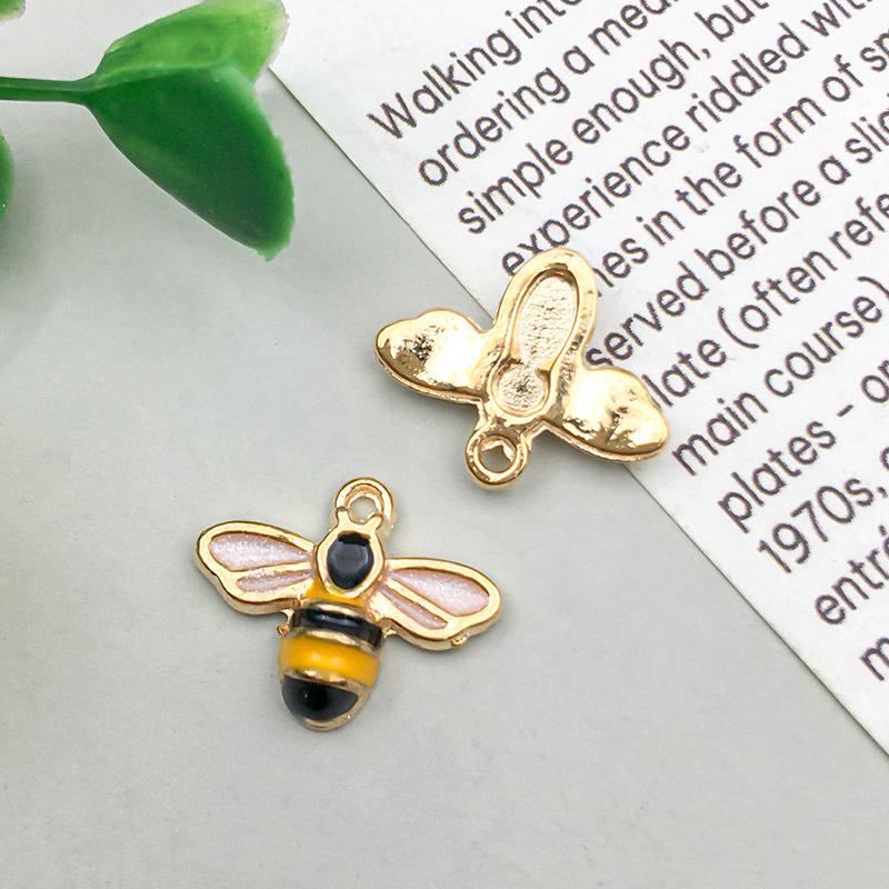 

Yellow Honeycomb Bee Drip Oil Alloy Pendant Charm for DIY Jewelry