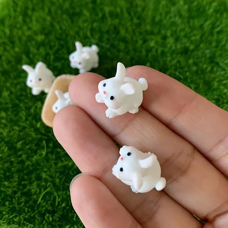 5 Stück Mini Harz Kaninchen Miniaturfiguren, Niedliche Hasen Tiere Figuren für Feengarten Mikrolandschaft Haus DIY Basteldekoration