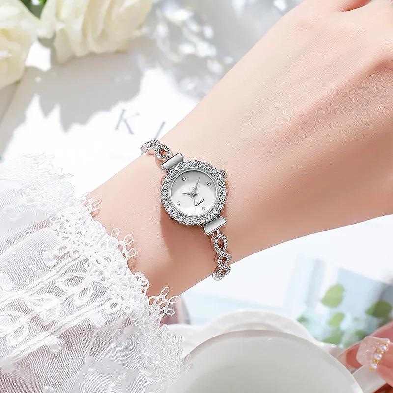 Luxury Women's Watches Simple Quartz Wristwatches Small Dial Watches Bracelet Ladies Watch Gift Clock