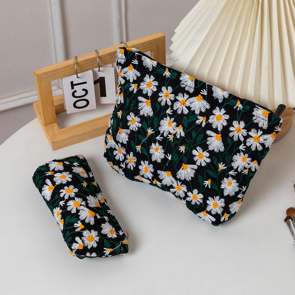 Canvas Embroidery Cosmetic Bag With Floral Pattern For Travel And Home Use