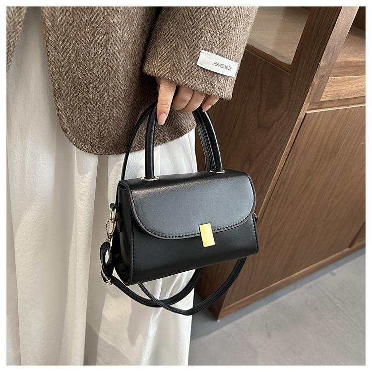 Retro Shoulder Small Bag Women's Bag Trendy Fashion PU Women's Handbag High Sense Messenger Small Square Bag