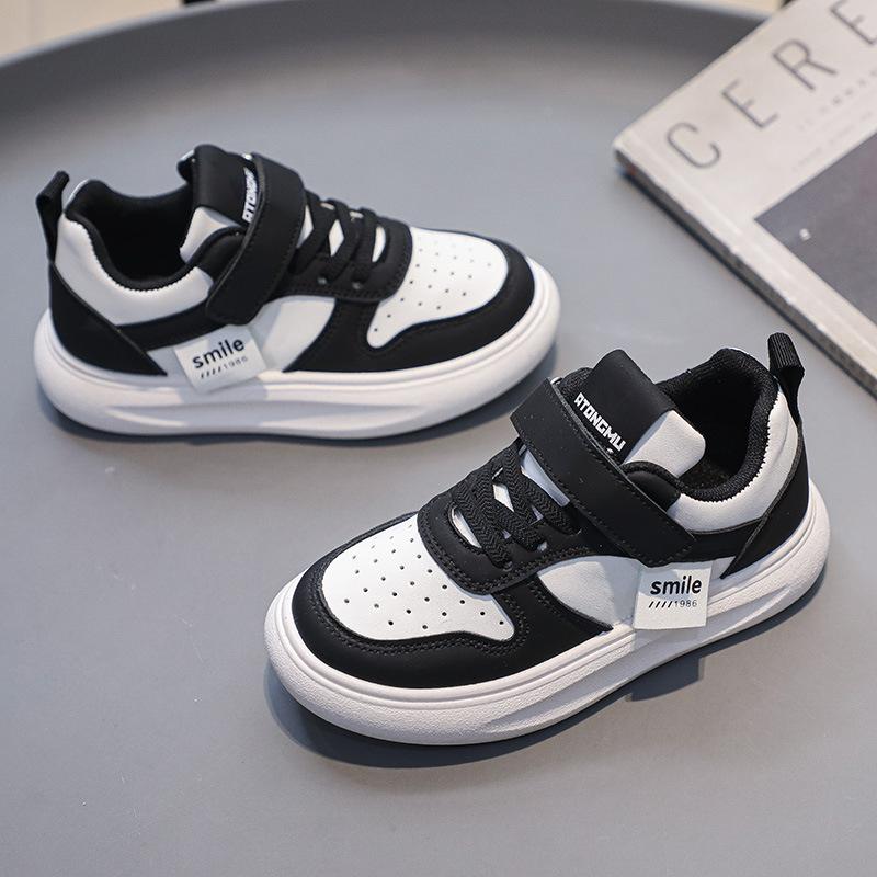 Scarpe sportive per bambine Primavera Nuove scarpe per bambini Scarpe da tavola per ragazzi Scarpe per bambini grandi Scarpe leggere piccole bianche Primavera e autunno basse