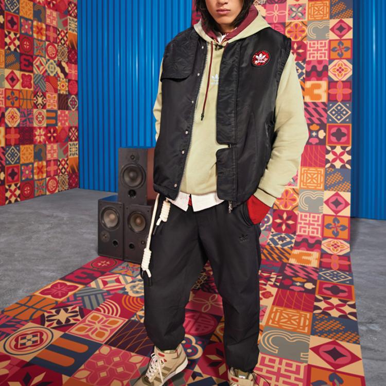 Adidas Moletom Originals Trefoil CNY Cor Sólida Logo Pulôver Moletom Masculino Castanho-Pradaria HC0563