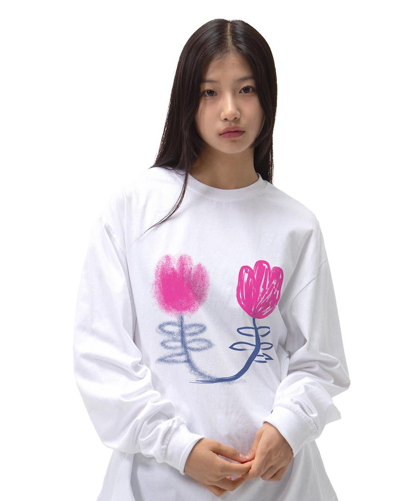Yankoaleupeu Flower Semi-Oversized Long Sleeve - White