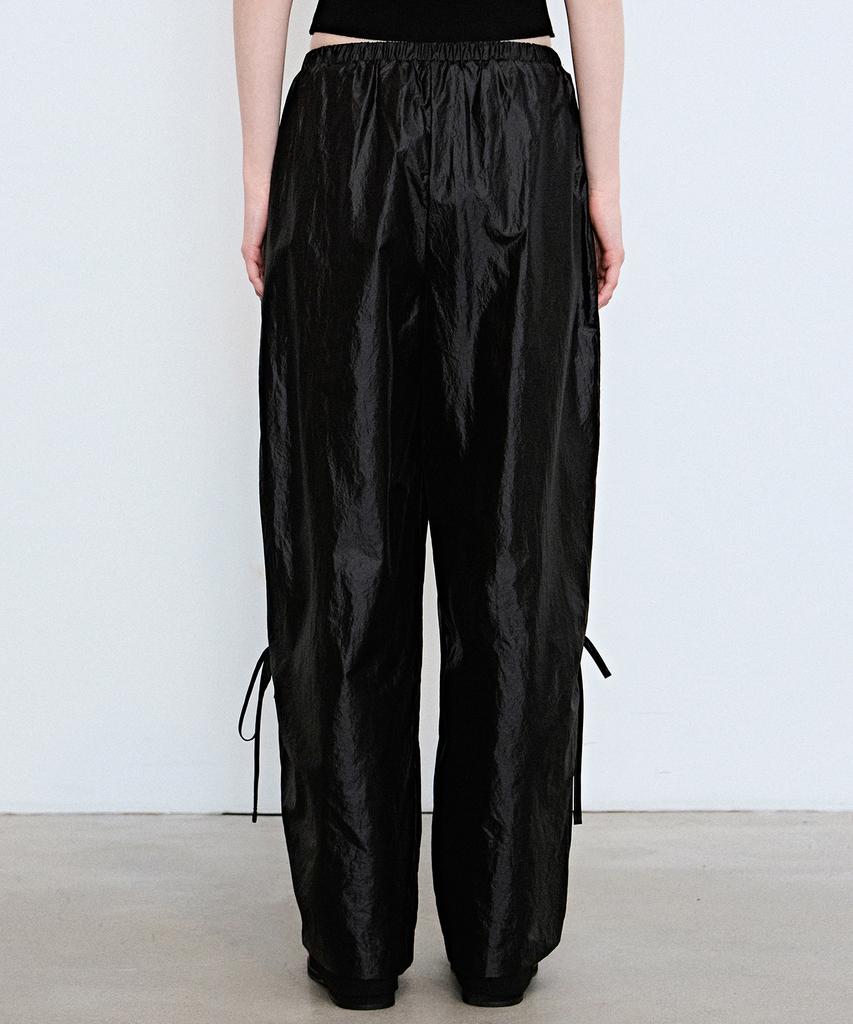 Nigaennikol Glossy Shirring Technic Pants_Black