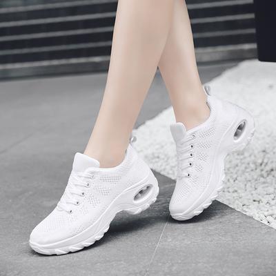 Siatkowe buty damskie jesień nowe oddychające modne na platformie buty sportowe małe białe buty lekkie modne casualowe modne buty