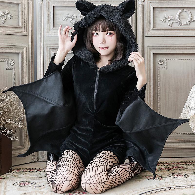 Halloween costume horror vampire bat demon