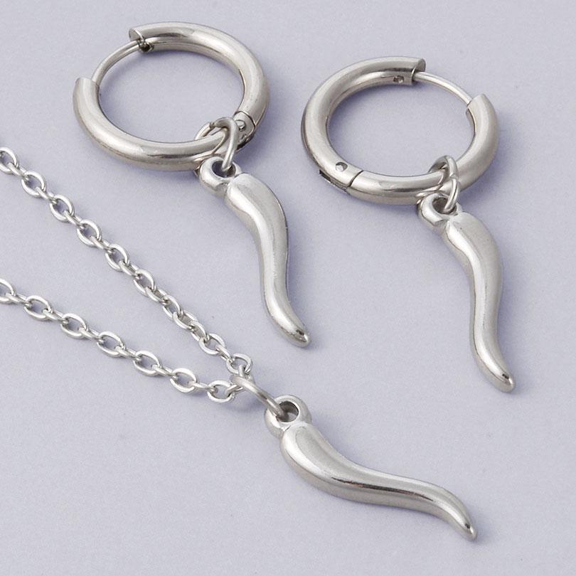 

Fashion Red Chili Pendant Earring Vegetable Ear Piercing Jewelry Stainless Steel Hoops Earrings For Women Men Accessories Gifts