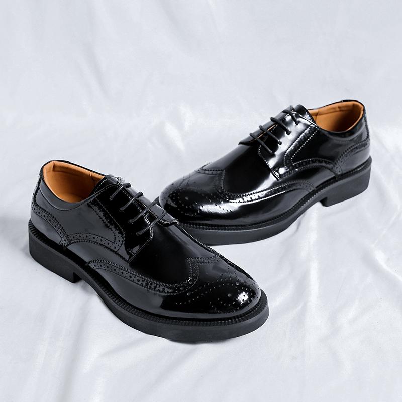 Designer Brand Men's Glossy Leather Shoes Versatile Thick Soled Shoes Minimalist Men's Business Shoes Party Dress Shoes