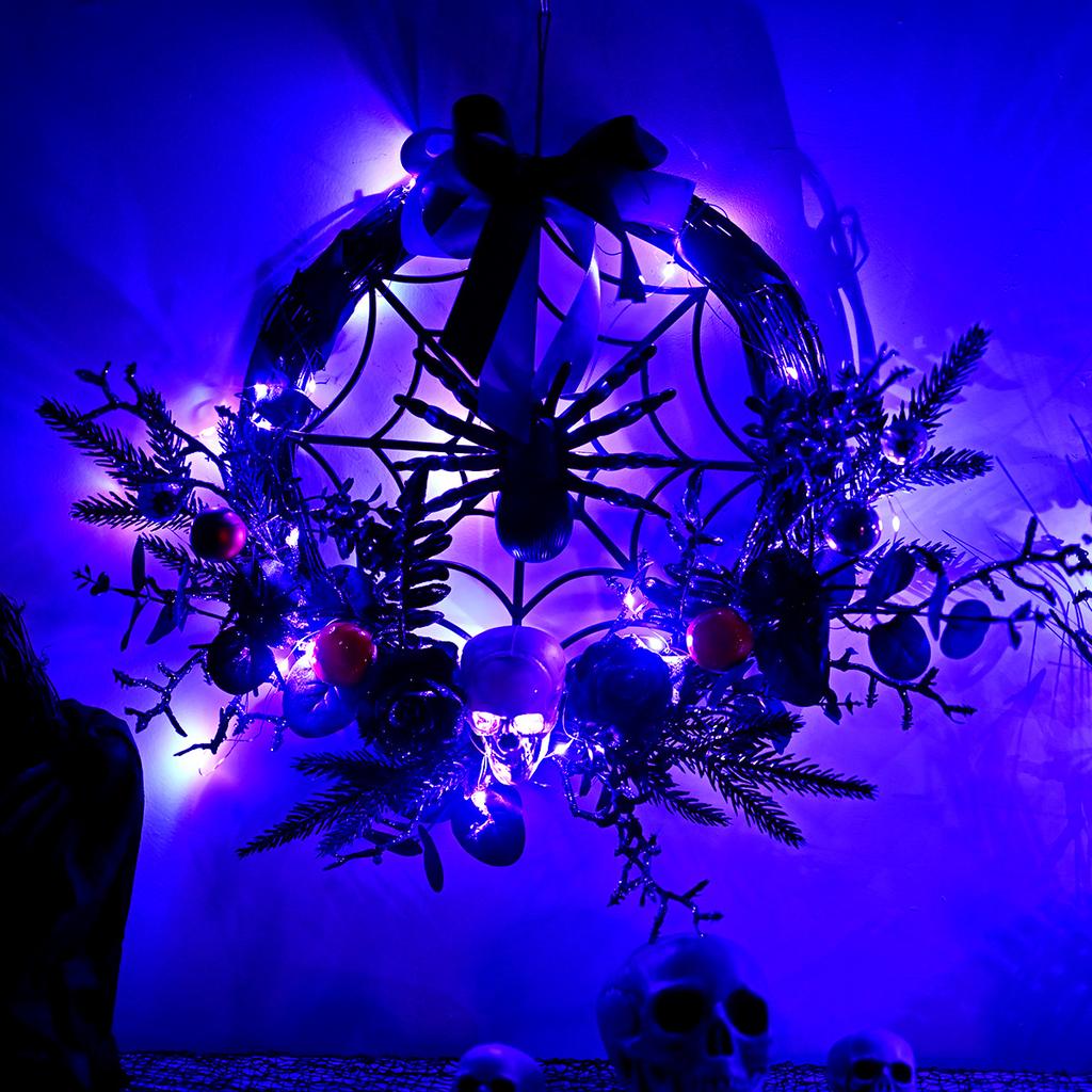 1PC HALLOWEEN wreath Simulated Skull Halloween Haunted house horror party decoration Door hanging purple wreath and rattan ring