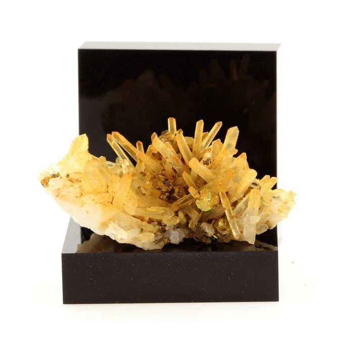 Sidérite, Quartz, Pyrite 106.9 carats