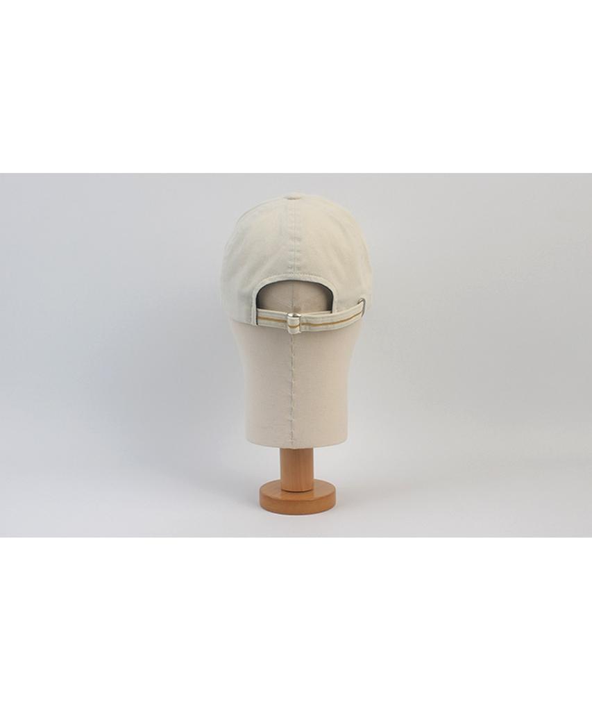 Yunibeosyeolkemiseuteuli Kitch Pigment Washing Ivory Ballcap