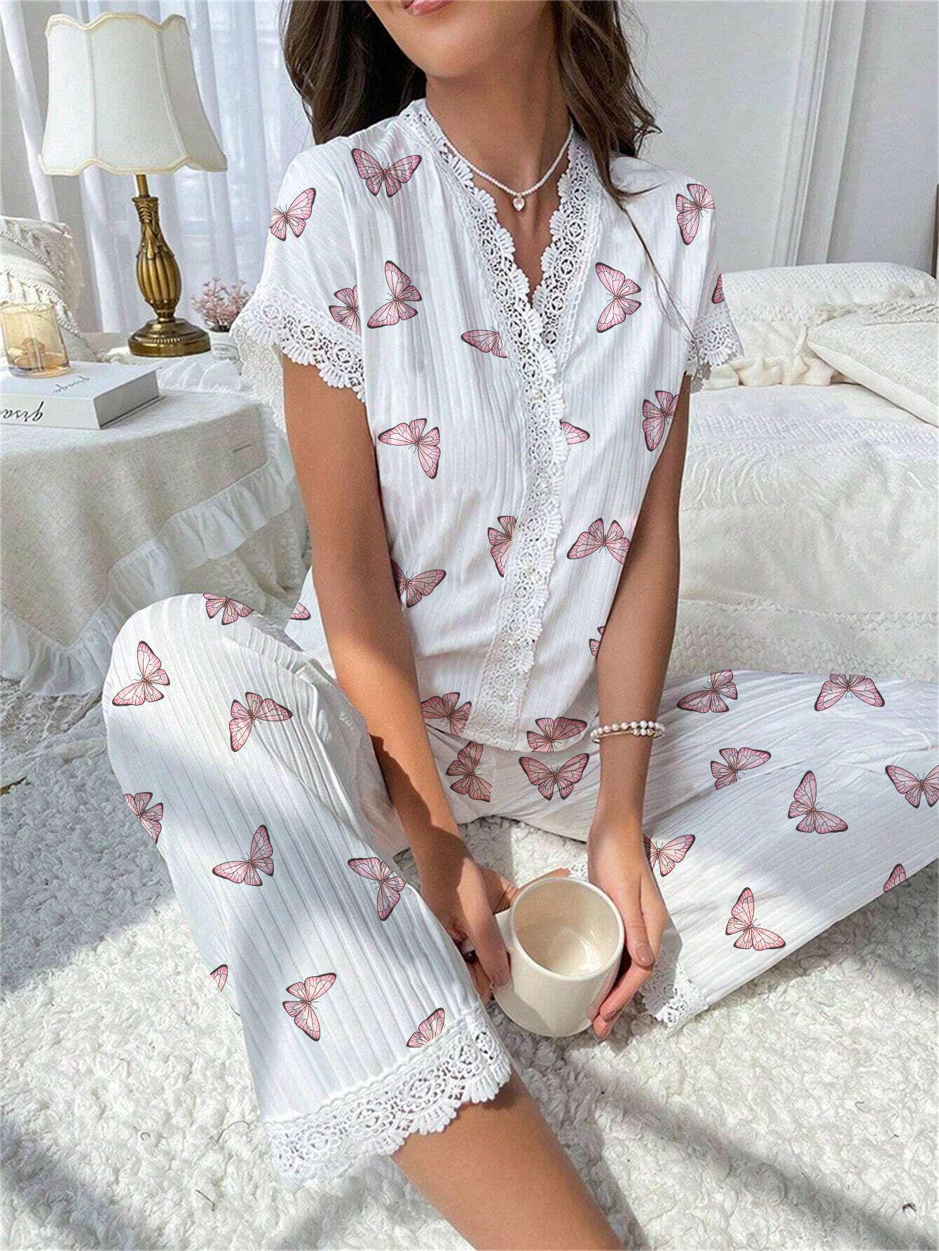 

Cherry Print Short-Sleeve Pajama Set for Women - Wearable Outdoors, Includes Lapel Top and Long Pants L