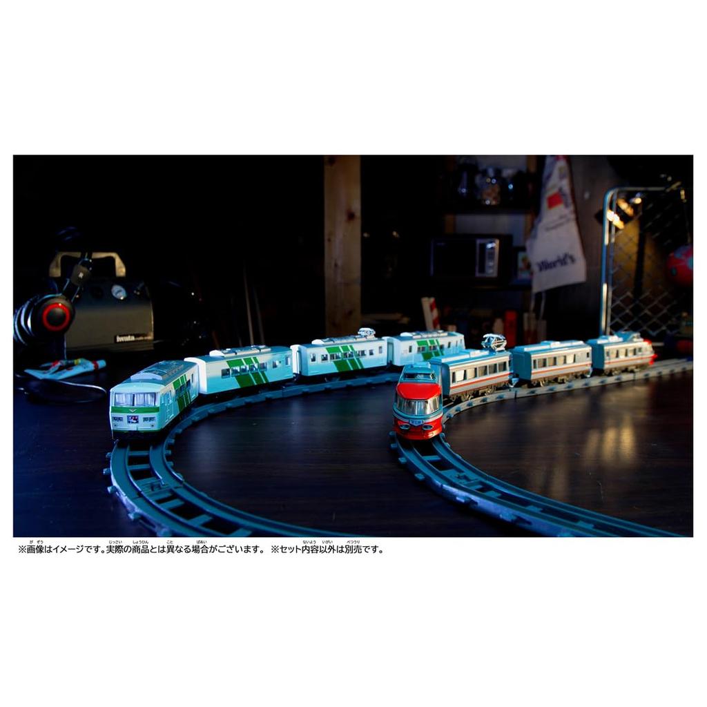 Takara Tomy Plarail Real Class 185 Series Limited Express Train Green Toy Awards 2023 High Target Toy Category Excellence For Men (Odoriko - Stripe)