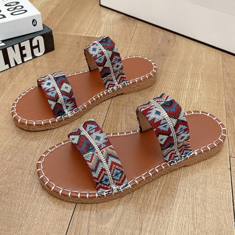 Fashion 2025 Summer New Bohemian Style Flat Sandals for Plus Size Women Beach Ready with Trendy Elements Anti-slip Big Size Shoes 43