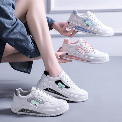 Kleine weiße Schuhe Damen Frühling und Sommer neue lässige Lauf-Sportschuhe mit Plateausohle Studentenmode trendige Board-Schuhe