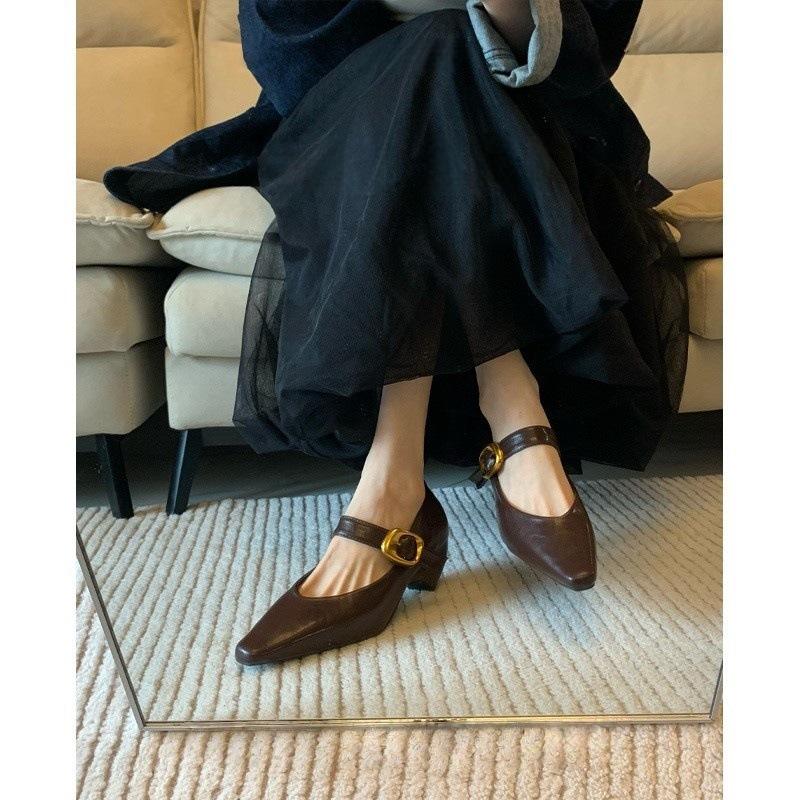 French premium Mary Jane shoes women's metal buckle belt retro temperament commuter pointed high heel single shoes