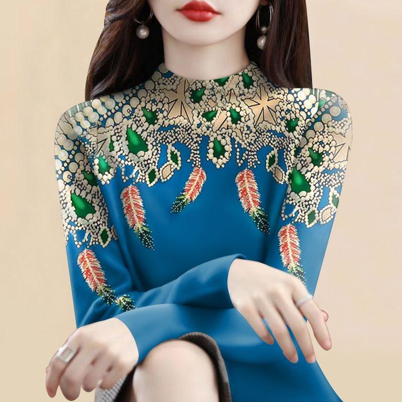 Women's Plus Size Fleece Lined Semi-High Neck Long Sleeve T-Shirt