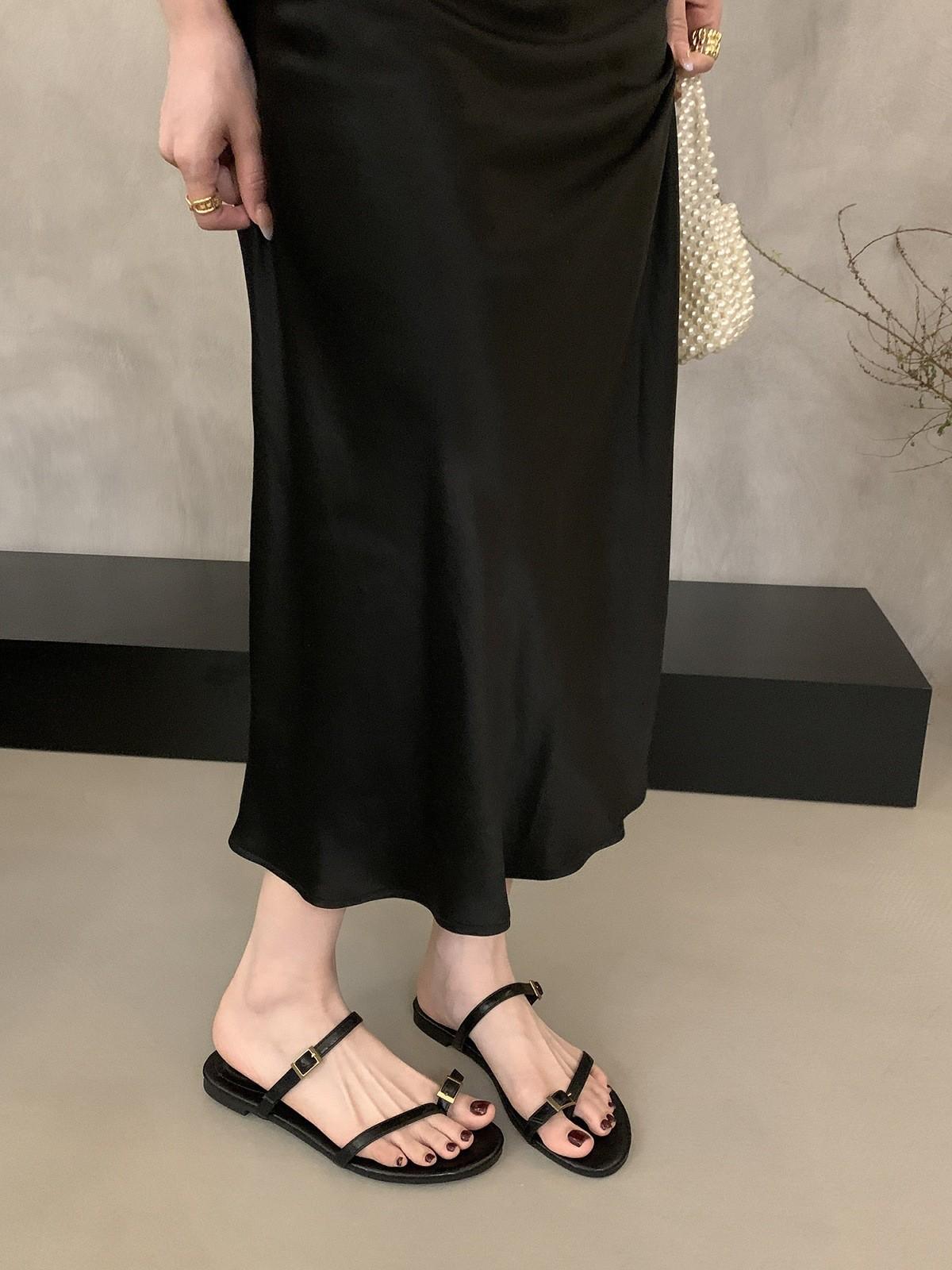 

2025 summer new satin bow open-toed flat-soled soft-soled sandals round head outer wear flat-heeled cool slippers 35