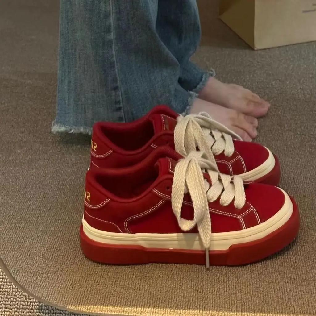 Women Vintage Red Canvas Low-top Jogging Sneakers Casual Letter Embroidery Skateboard Shoes Students Flat Outdoor Trainers