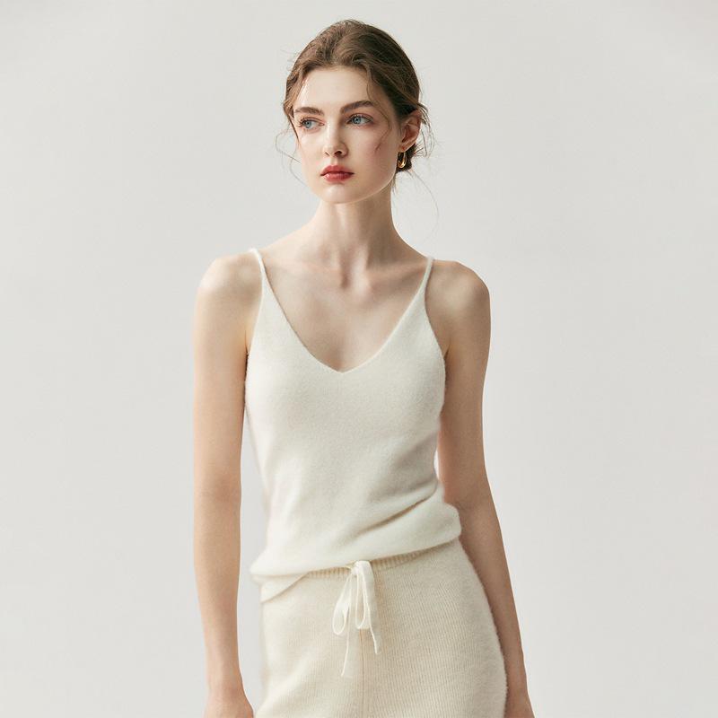 2025 Autumn/Winter V-neck Cashmere Slim-fit Vest - Women's Wool Knit Innerwear