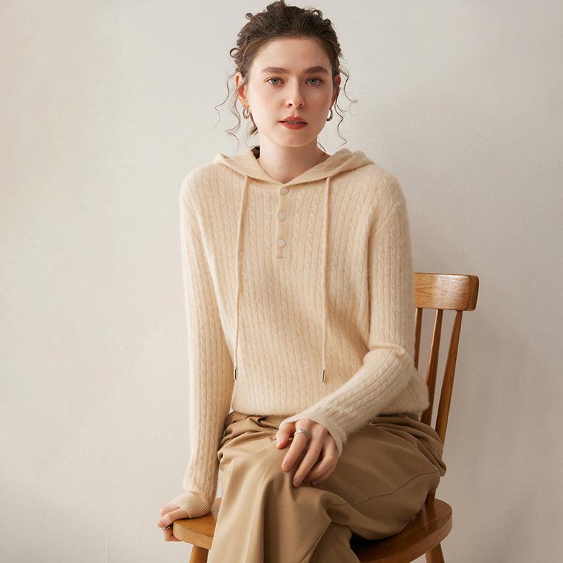 2025 Women's Thickened Cashmere Cable Knit Hoodie - Age-Reducing Loose Fit Pullover Sweatshirt